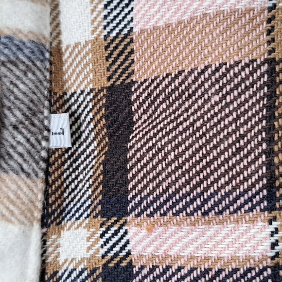 Women's Flannel Shacket Jacket Size Large New Without Tags - Picture 7 of 11